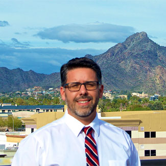 Dr. Marcos Villarreal D.C.